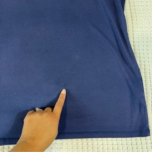 Women's Nike Dri-Fit Scoop Neck Navy Medium Athletic Top - Picture 6 of 6